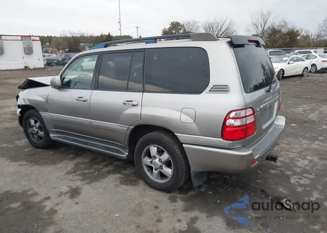 2005 Toyota Land Cruiser V8 z USA, uszkodzony, nr VIN JTEHT05J952077470